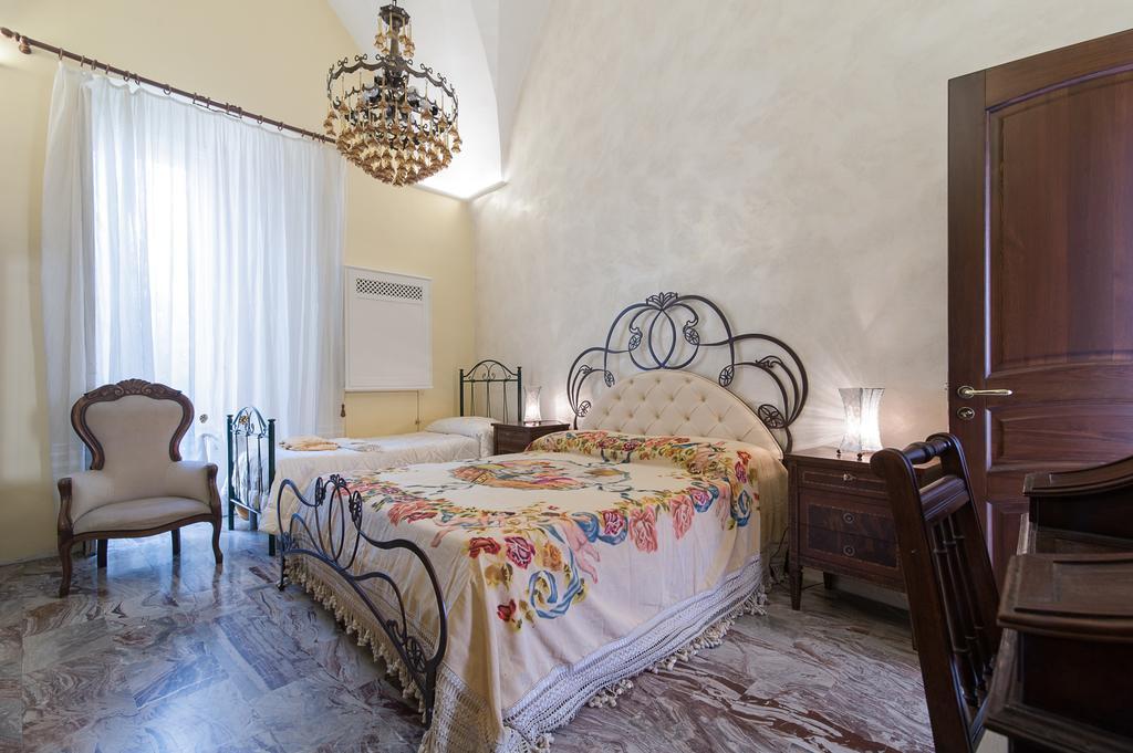 Bed and Breakfast Palazzo Osanna Nardò Exterior foto